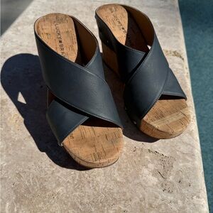 Lucky Brand Women's Black Leather Mules